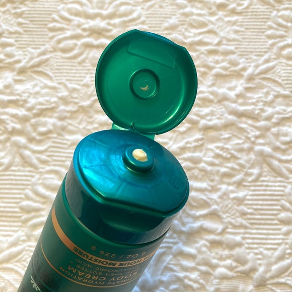 Bath & Body Works Body Cream - Picture 5 of 7